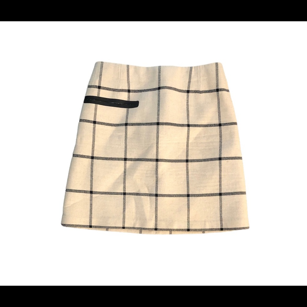 Tory Burch Mini Skirt - Size 2